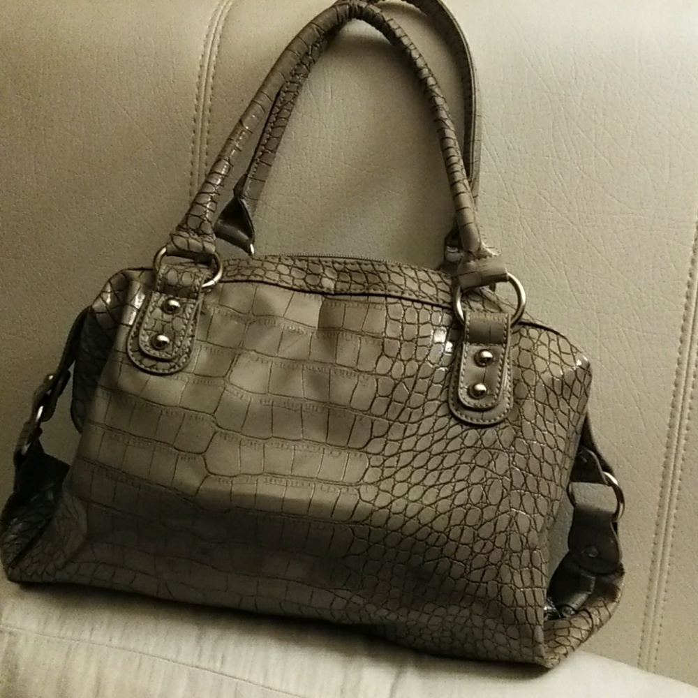 Hand Bag - Picture 3 of 3